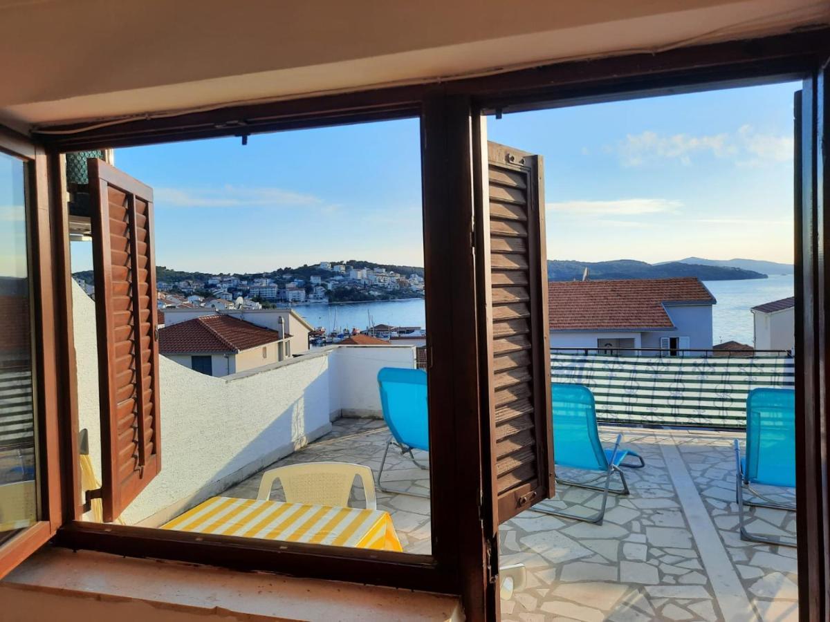 Studio-Appartements Emwey Trogir Ngoại thất bức ảnh