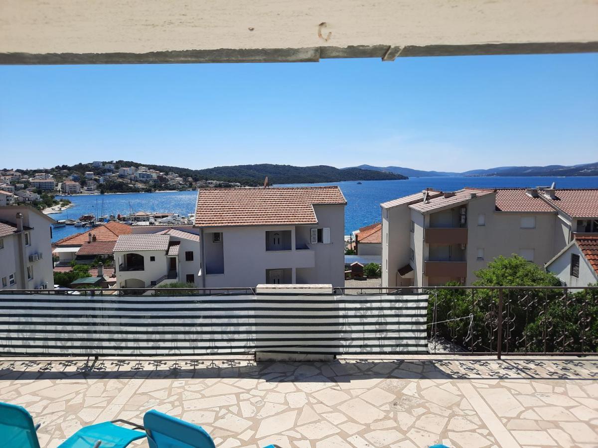 Studio-Appartements Emwey Trogir Ngoại thất bức ảnh