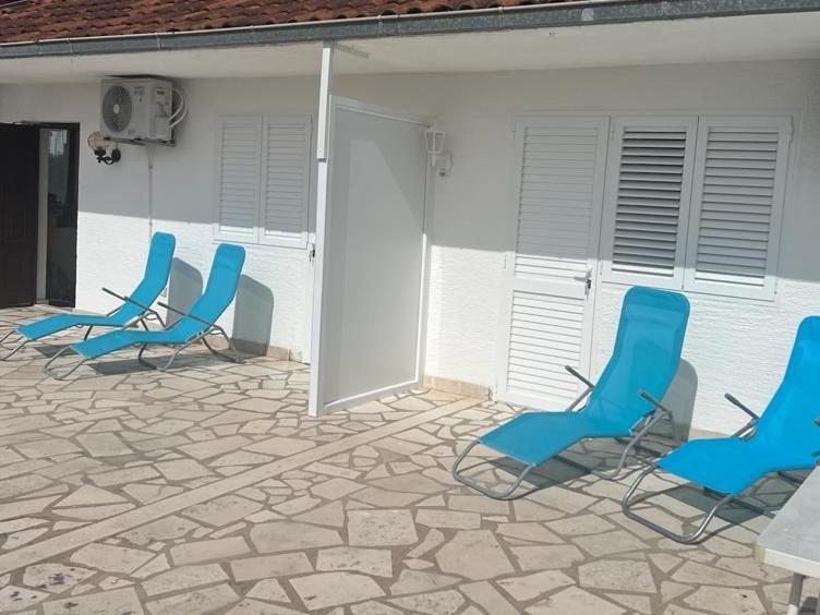 Studio-Appartements Emwey Trogir Ngoại thất bức ảnh