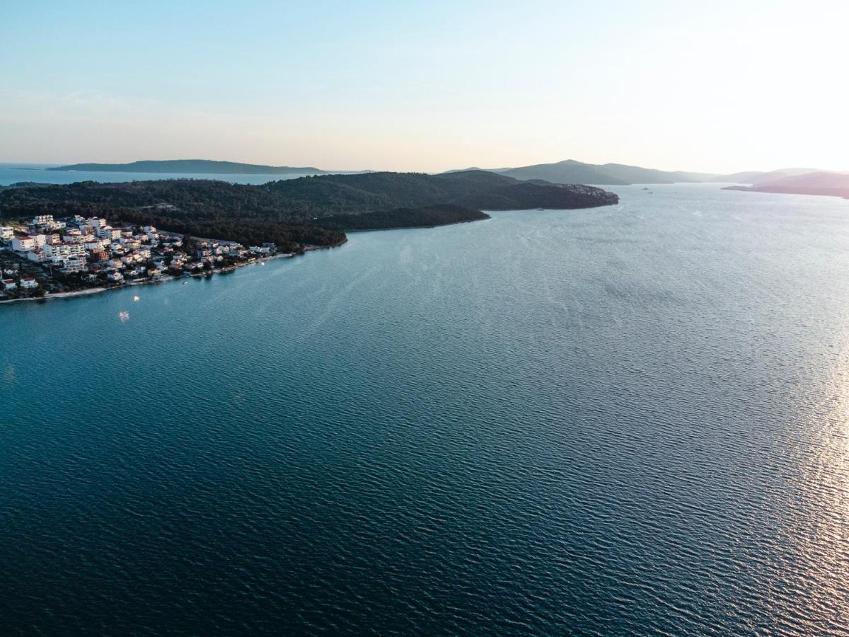 Studio-Appartements Emwey Trogir Ngoại thất bức ảnh