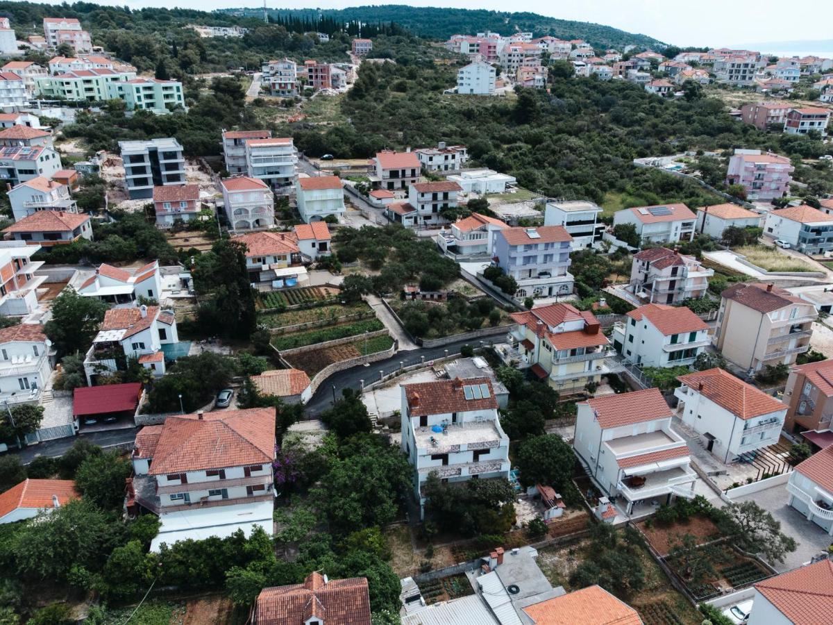 Studio-Appartements Emwey Trogir Ngoại thất bức ảnh